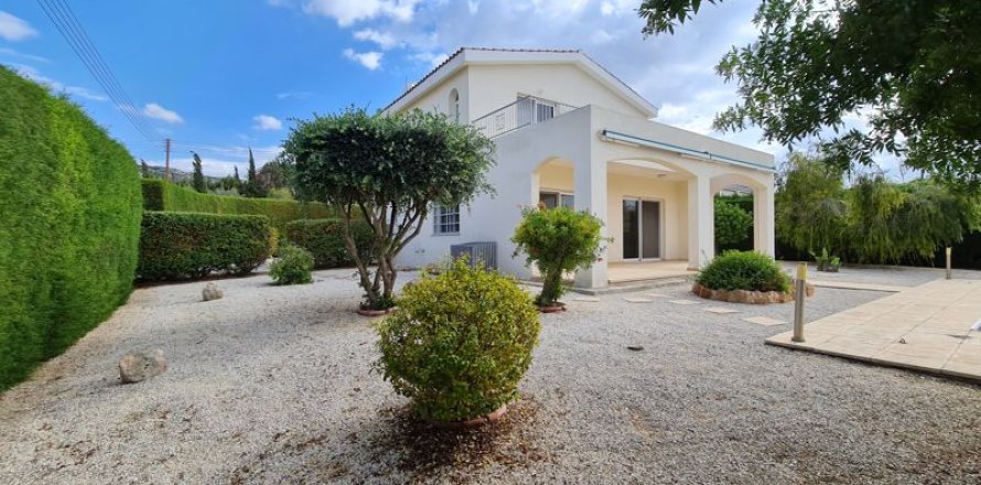 3 bedrooms Villa in Paphos, Cyprus No. 36705