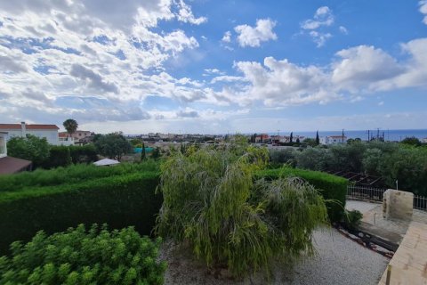 3 bedrooms Villa in Paphos, Cyprus No. 36705 3