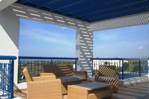 3 bedrooms Villa in Paphos, Cyprus No. 105585 3