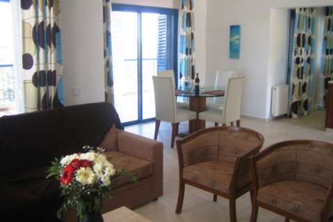 3 bedrooms Villa in Paphos, Cyprus No. 105585 5