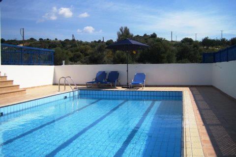 3 bedrooms Villa in Paphos, Cyprus No. 105585 13