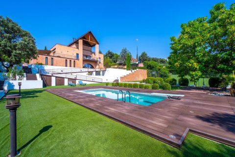 8 chambres Appartement à Las Rozas de Madrid, Spain No. 127001
