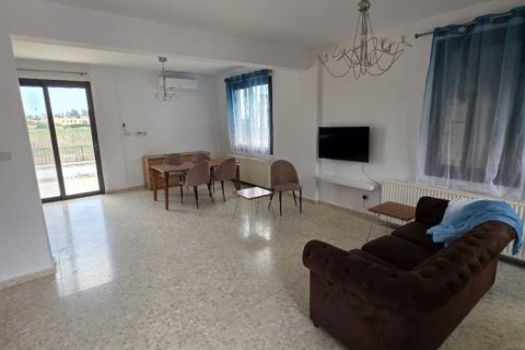 3 bedrooms House in Oroklini, Cyprus No. 101664 5