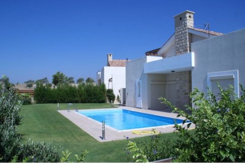 3 dormitorios Villa en Monagroulli, Cyprus No. 64817 13