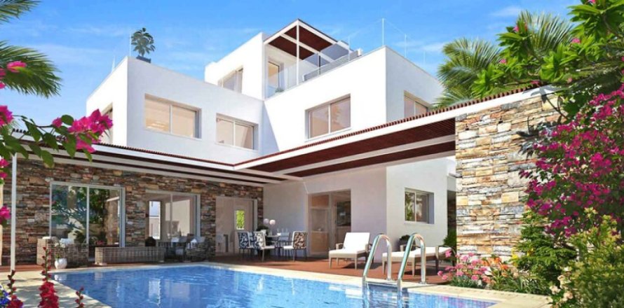 4 bedrooms Villa in Paphos, Cyprus No. 106637