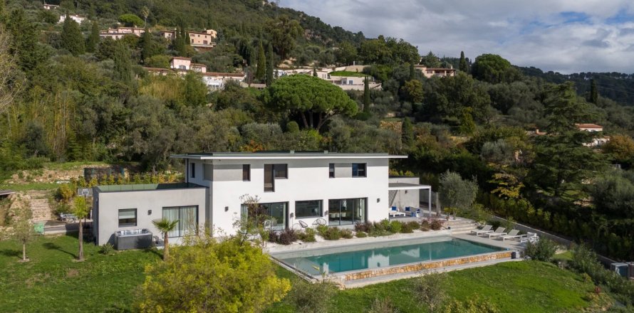 5 bedrooms Villa in Cabris, France No. 68755