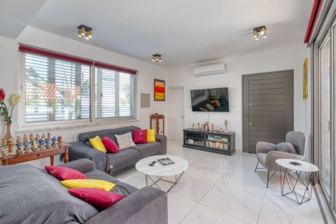 3 bedrooms Villa in Famagusta, Cyprus No. 36757 3