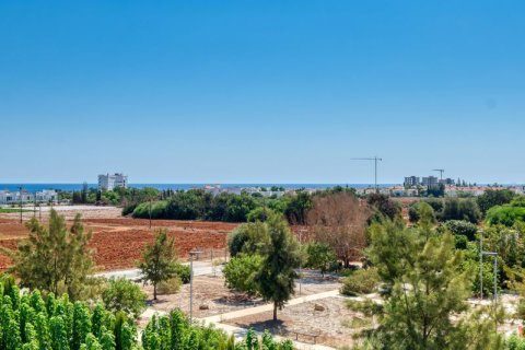 3 bedrooms Villa in Famagusta, Cyprus No. 36757 14