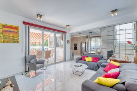 3 bedrooms Villa in Famagusta, Cyprus No. 36757 4