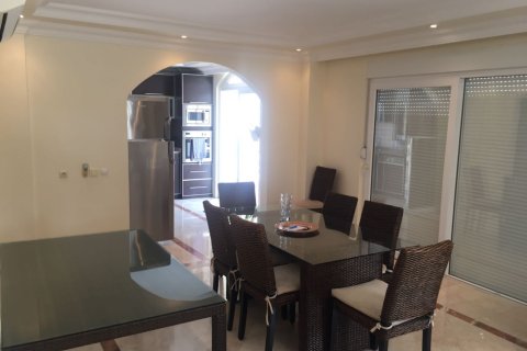 4 bedrooms Villa in Cai Rang, Vietnam No. 14181 25