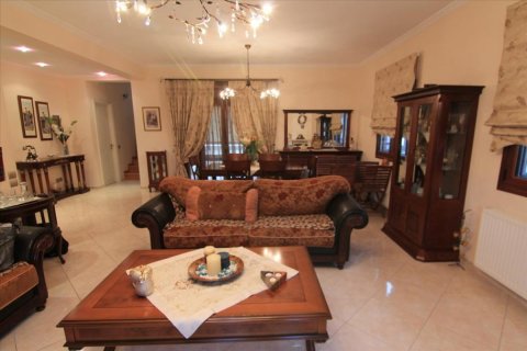 5 bedrooms Villa in Corfu, Greece No. 61608 9