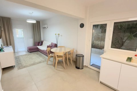 1 bedroom Apartment in Alimos, Greece No. 112976 2