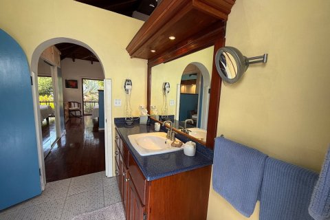 4 bedrooms Villa in English Harbor, Antigua and Barbuda No. 71516 25