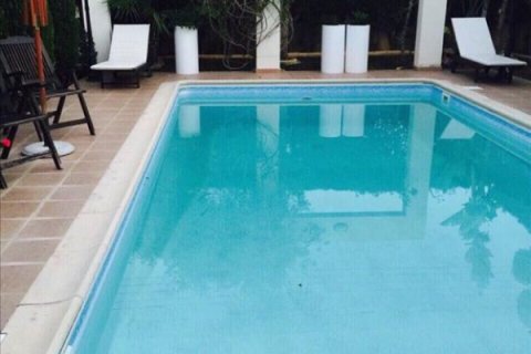 4 bedrooms Villa in Limassol, Cyprus No. 105830 14