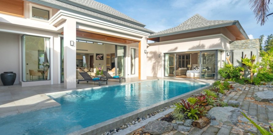 3 bedrooms Villa in Bang Tao, Thailand No. 1219