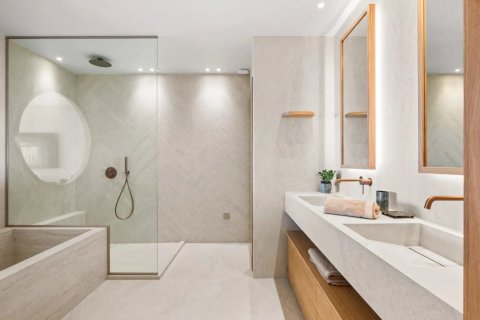 4 dormitorios Apartment en Cannes, France No. 84040 8