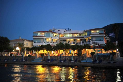 56 bedrooms Hotel in Zakynthos, Greece No. 24792 23
