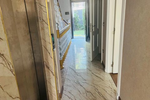 6 bedrooms Villa in Khanh Hoa, Vietnam No. 15782 4