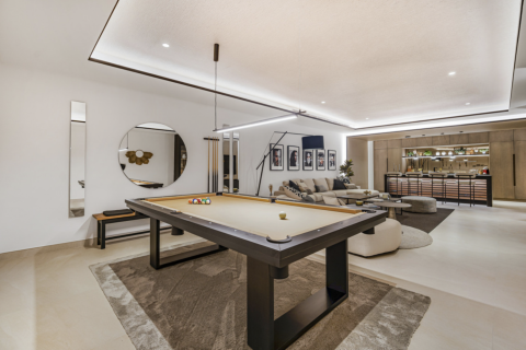 6 bedrooms Villa in Tan Xuan, Vietnam No. 83897 3