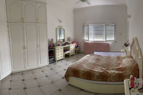 6 bedrooms House in Tala, Cyprus No. 29812 14