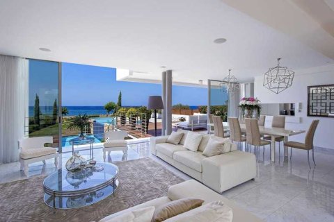 3 bedrooms Villa in Polis, Cyprus No. 30583 2