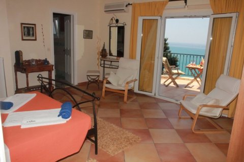 Вилла с 5 спальнями в Керкира, Греция №78201 11