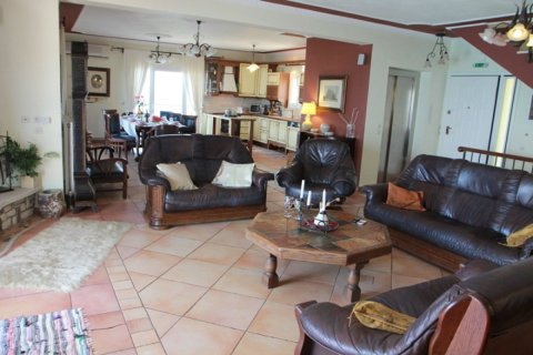 Вилла с 5 спальнями в Керкира, Греция №78201 9