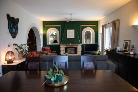 3 bedrooms Villa in Chania, Greece No. 23860 5