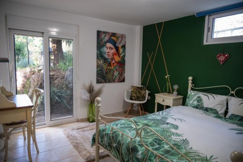 3 bedrooms Villa in Chania, Greece No. 23860 28