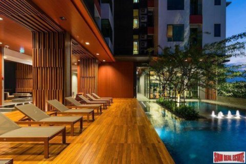 2 bedrooms Apartment in Bangkok, Thailand No. 96165 2