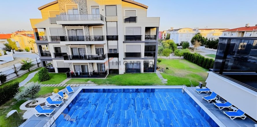 4 bedrooms Apartment in Serik, Turkey No. 121031