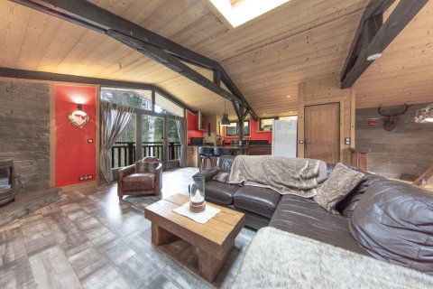 3 bedrooms House in Morzine, France No. 99646 5