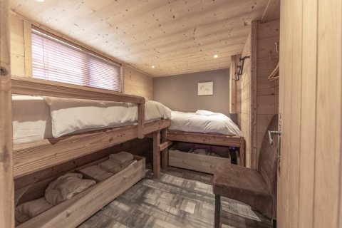 3 bedrooms House in Morzine, France No. 99646 12