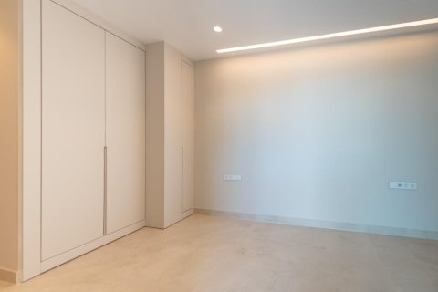 4 bedrooms Apartment in Tung Chung Pho, Vietnam No. 83745 20