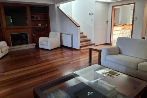 3 bedrooms House in Limassol, Cyprus No. 77107 3