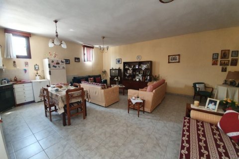 5 bedrooms House in Thessaloniki, Greece No. 107401 5