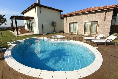 6 bedrooms Villa in An Thach Trung, Vietnam No. 17045 30