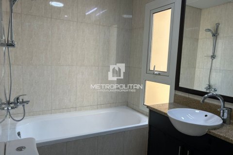 3 bedrooms Apartment in Nha Be, Vietnam No. 94803 7