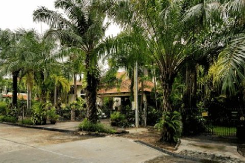 4 bedrooms House in Pattaya, Thailand No. 96902 3