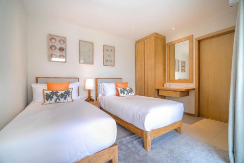 3 bedrooms Villa in Phuket, Thailand No. 96192 10