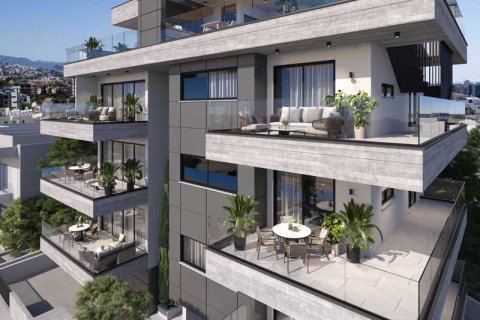 3 bedrooms Penthouse in Limassol, Cyprus No. 40383 1