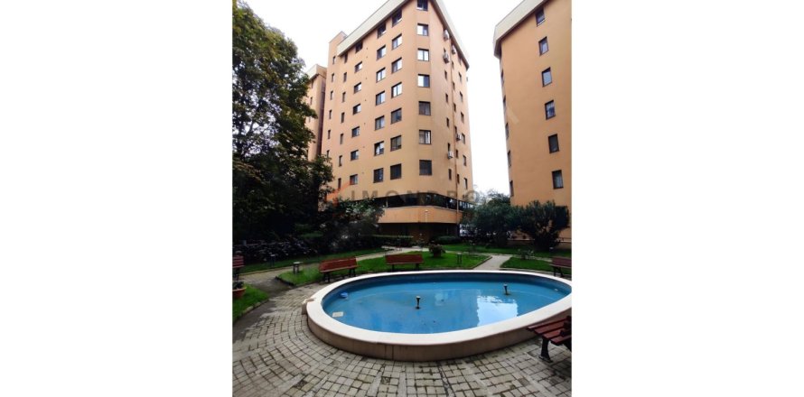 2 bedrooms Apartment in An Duong, Vietnam No. 117713