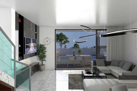 4 bedrooms House in Paralimni, Cyprus No. 84334 8