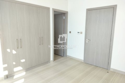 4 bedrooms Townhouse in Nam Duong, Vietnam No. 94089 2