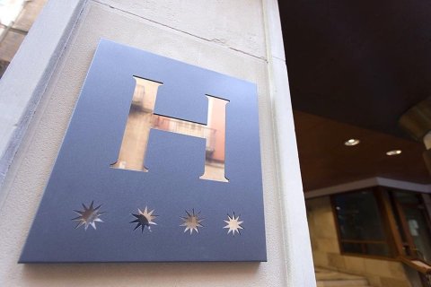 6658m² Commercial property à Sant Feliu de Guixols, Spain No. 25333