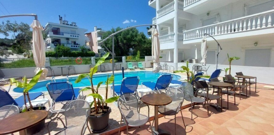 18 rooms Hotel in Chalkidiki, Greece No. 60679