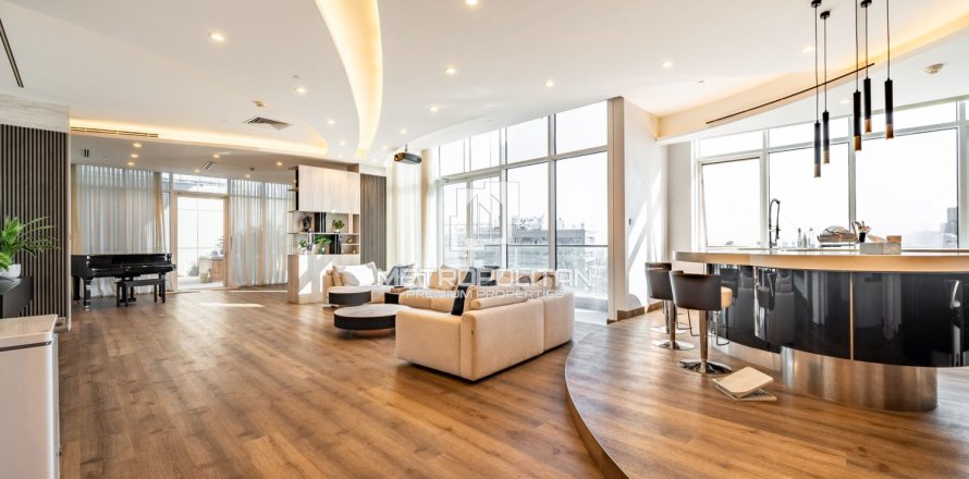 4 bedrooms Penthouse in Oceana, UAE No. 119722