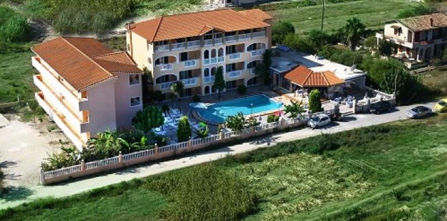 Hotel in Zakynthos, Greece No. 24767