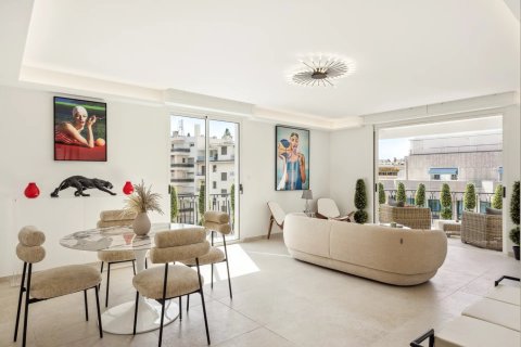 2 chambres Appartement à Cannes, France No. 100275 4