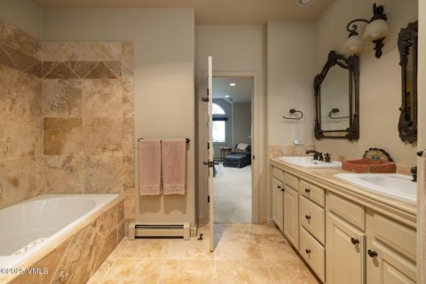 4 bedrooms Townhouse in Edwards, USA No. 78176 8